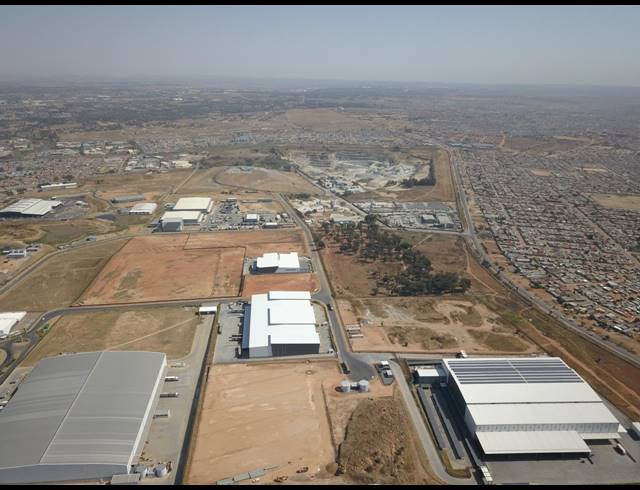 7,831M² VACANT LAND FOR SALE IN CHLOORKOP